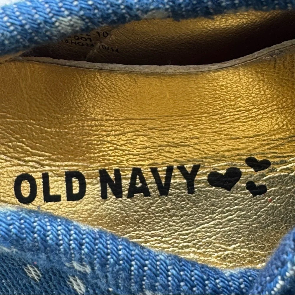 Old Navy Blue Jean and Polka Dot Slip On Baby Shoes With Bows Size 6-12 Months